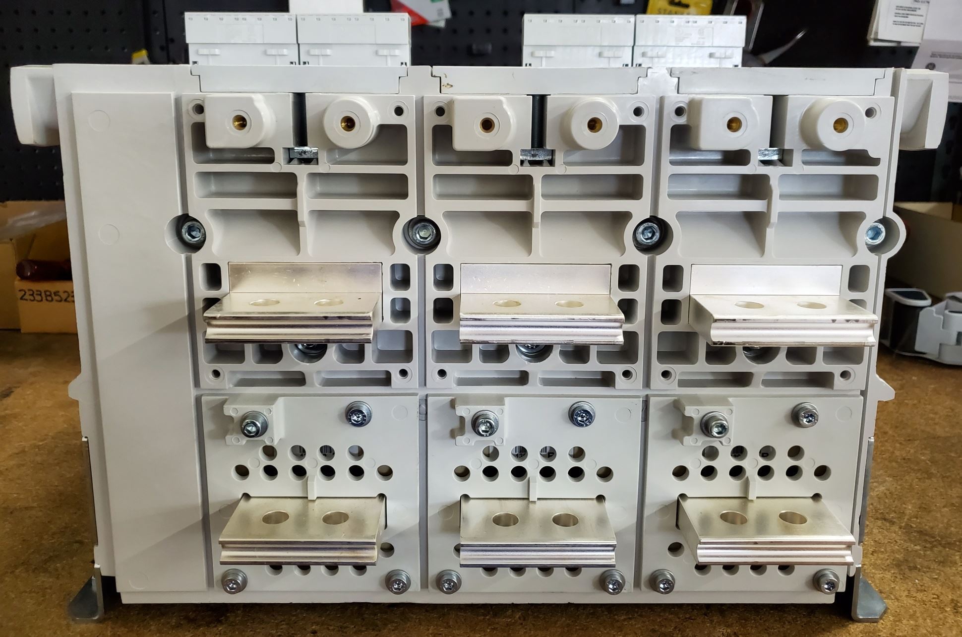 SIEMENS 3WL2112-4AS32-1AA0 Air Circuit Breaker | Mag-Trol