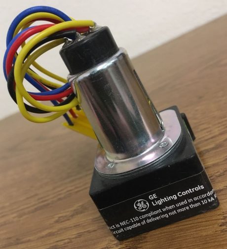 RR9P – GE Lighting Controls RR9 Plug In Relay for LightSweep | Mag-Trol ...